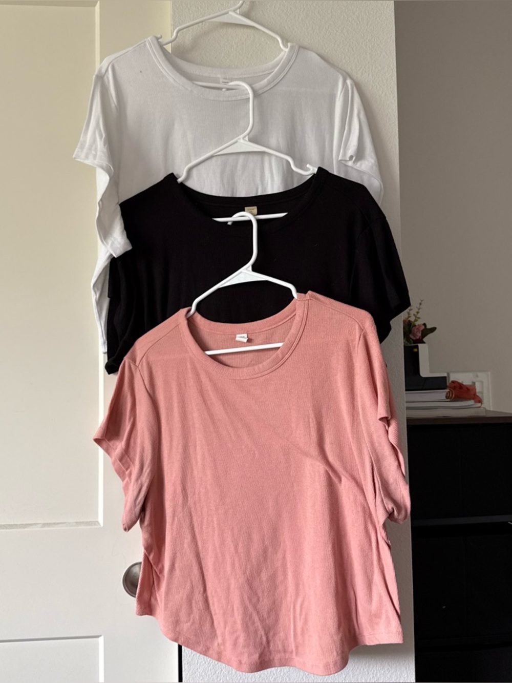 3 Pack of Old Navy Short Sleeve Tees - Pink/White/Black